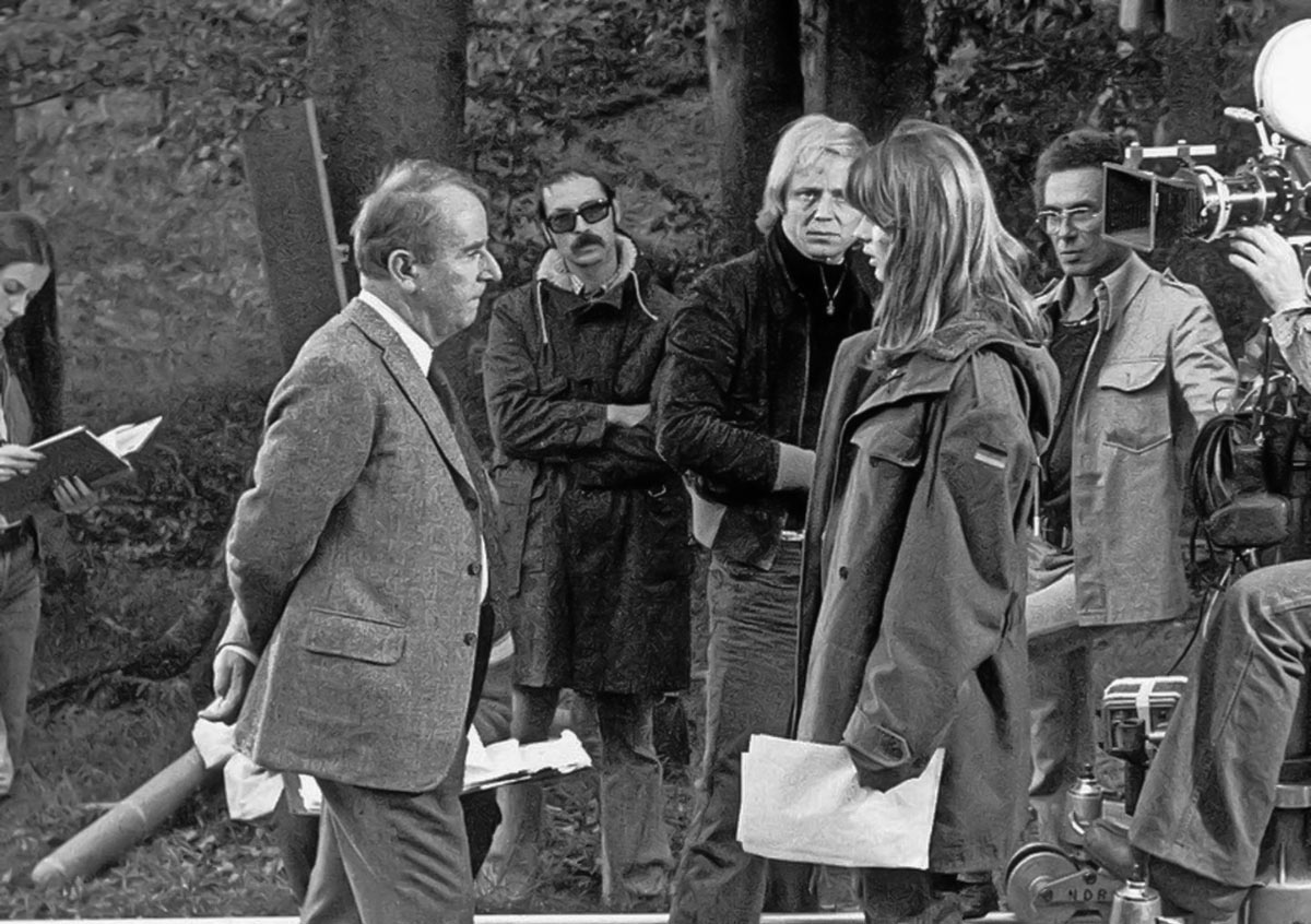 На съемках эпизода «Аттестат зрелости» с Настасьей Кински («Зина Вольф») и Клаусом Шварцкопфом («комиссар Финке»). 1977 год 
